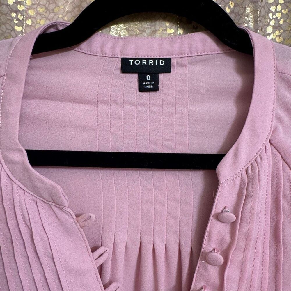 Torrid Georgette Light Pink Smocked Blouson Sleeve Blouse Size 0 Large - Picture 3 of 10